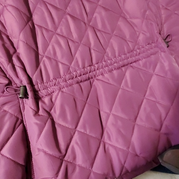 Croft & Barrow Puffer Vest - Picture 3 of 7